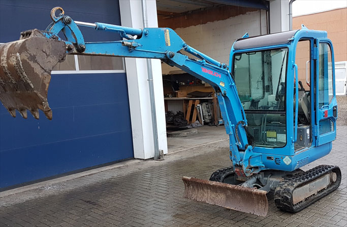 Transporter, Bagger, Sprinter, LKW Kipper Vermietung, Umzugswagen mieten in  Freiburg